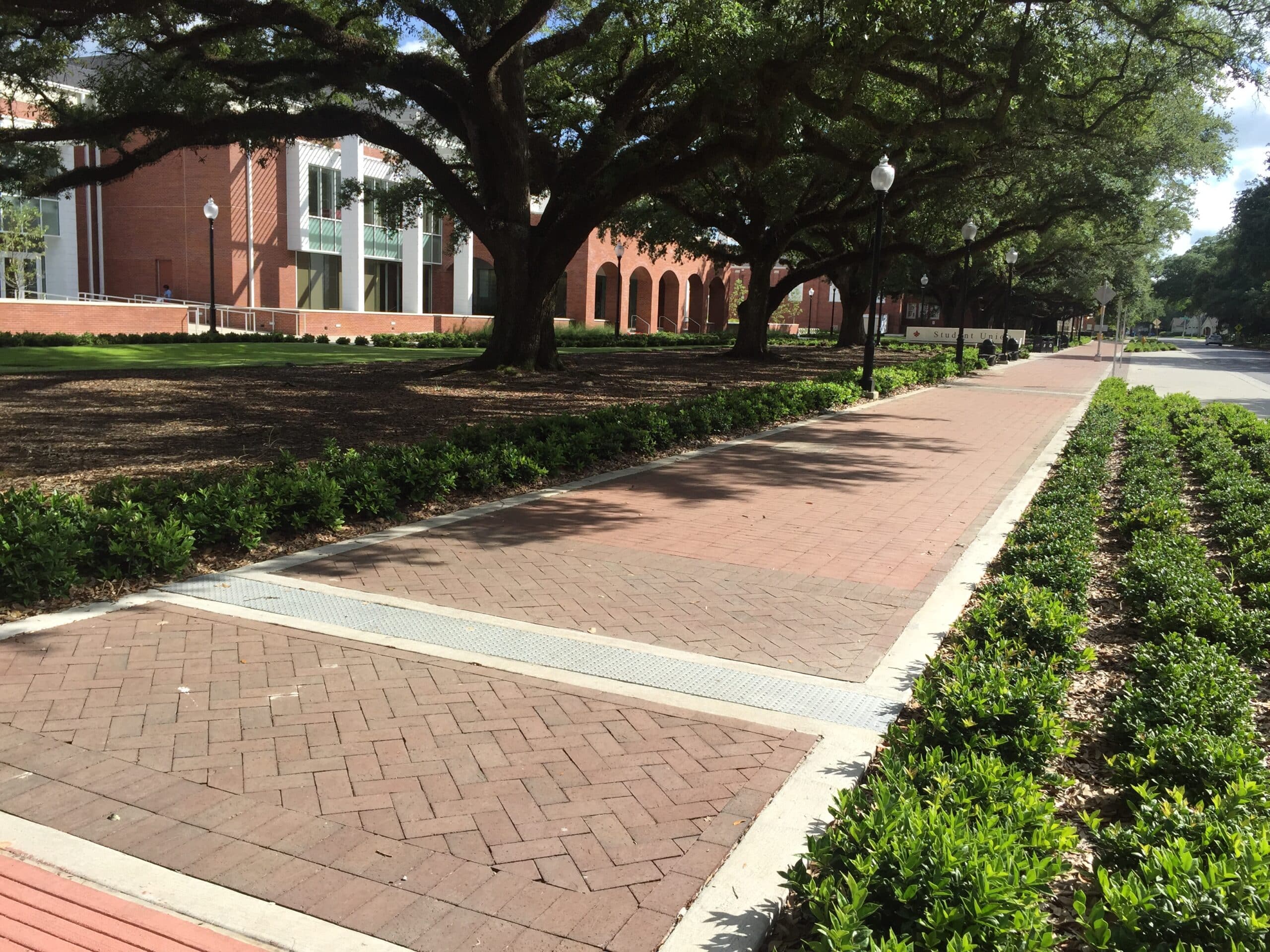 sidewalk pavers